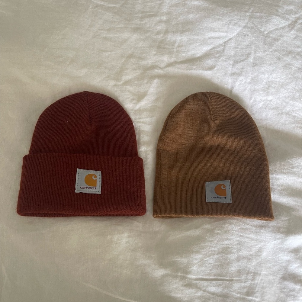 Carhartt Red and Tan Beanie Duo